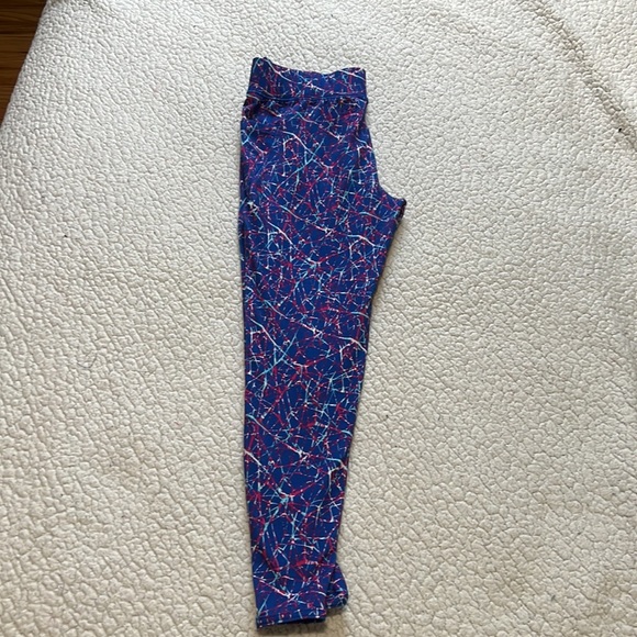 Pre Owned Athletic Works Girls Legging Size  10/ 12 Plus - Picture 2 of 6